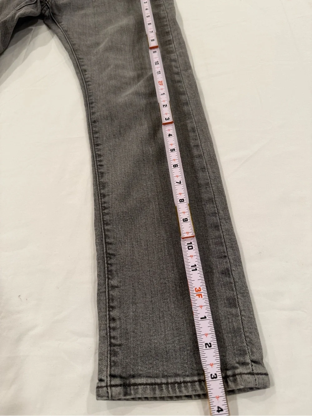 Levi's Men's Skinny Jeans in Heather Gray